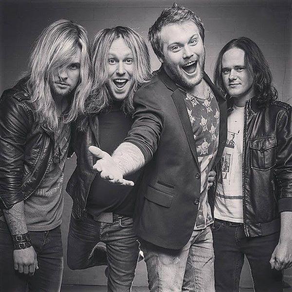 We Are Harlot все песни в mp3