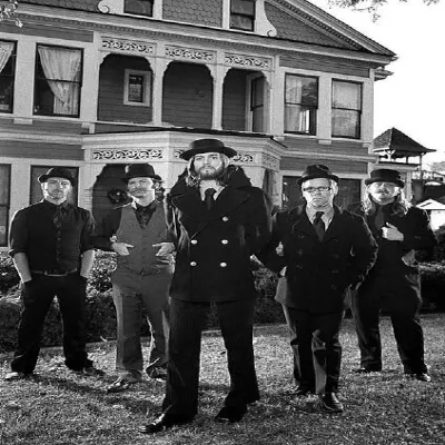 The Silent Comedy все песни в mp3