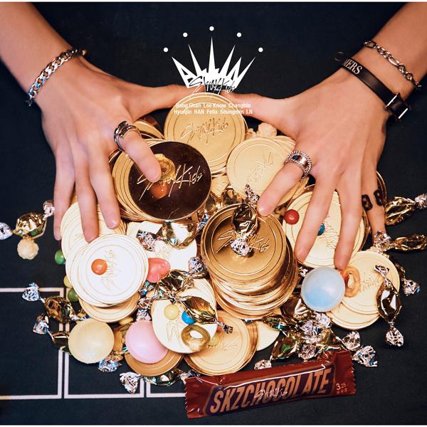 Альбом ALL IN исполнителя Stray Kids