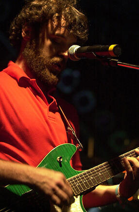 Rodrigo Amarante все песни в mp3