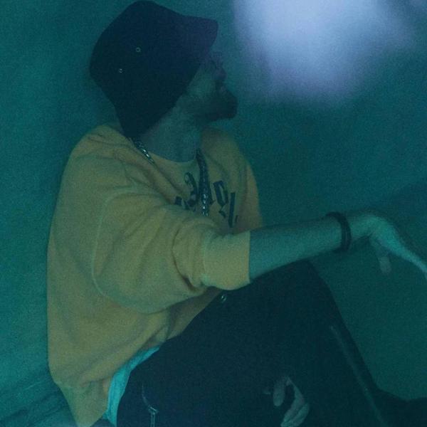 Альбом Про себя давай исполнителя Tole