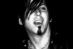 Tracii Guns