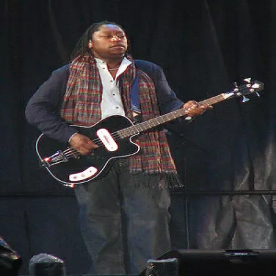 Darryl Jones