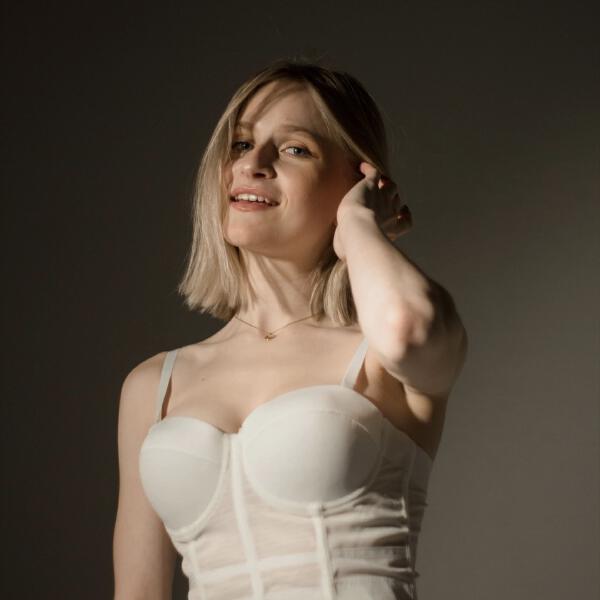 Nadia все песни в mp3