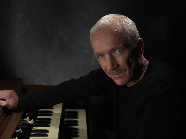 Mike Finnigan все песни в mp3