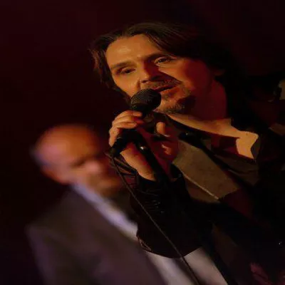 Hansi Lang