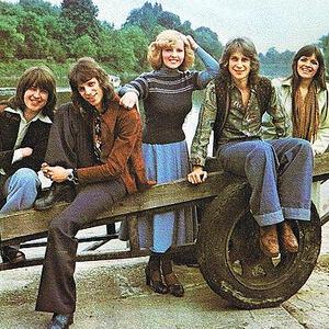 The New Seekers все песни в mp3