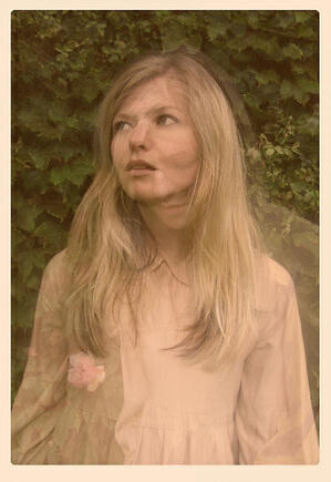 Still Corners все песни в mp3