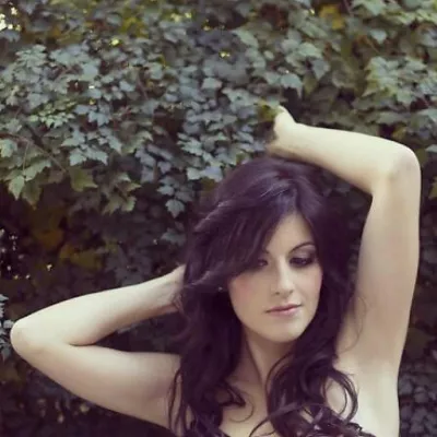 Laura Macrì все песни в mp3