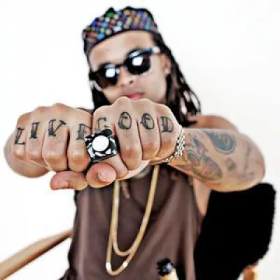 Bobby Brackins