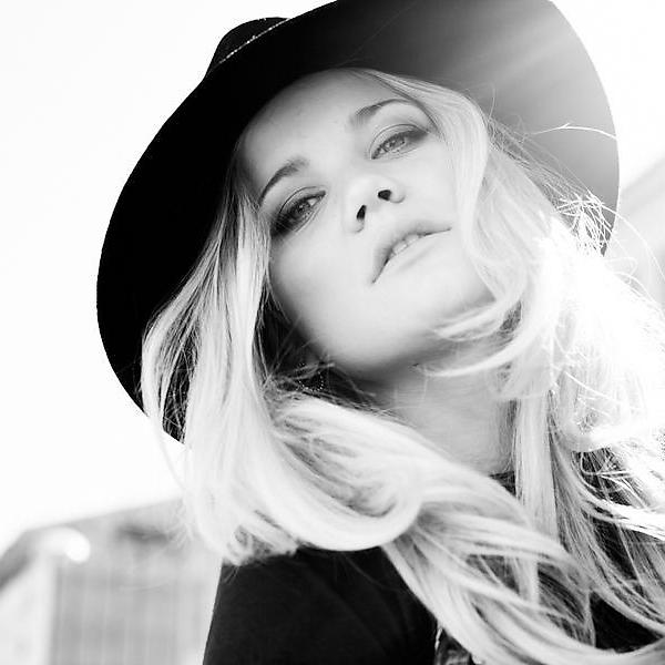 Sandra Lyng все песни в mp3