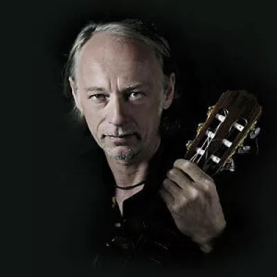 Robert Wolf