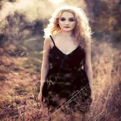 Janet Devlin