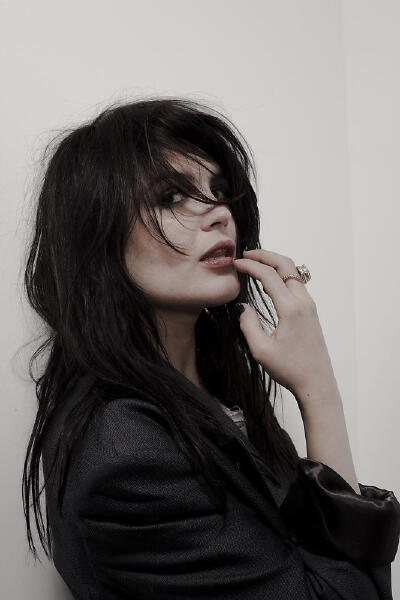 Alison Mosshart все песни в mp3