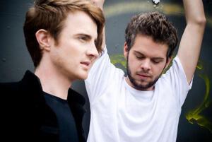 Pnau