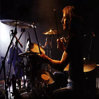 Phil Rudd все песни в mp3