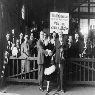 Paul Whiteman & His Orchestra