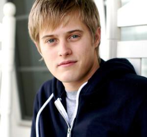 Lucas Grabeel все песни в mp3