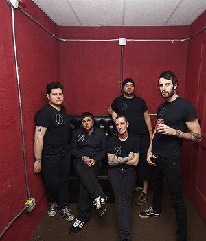 LeATHERMØUTH все песни в mp3