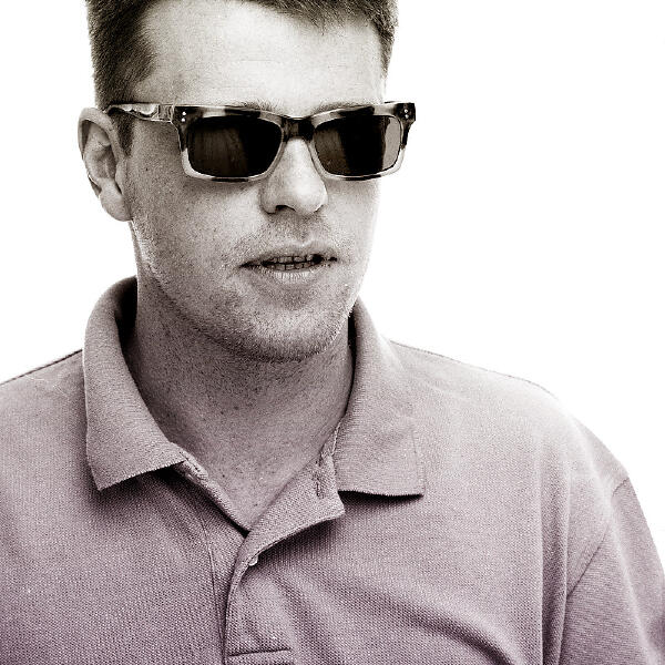 Suggs все песни в mp3
