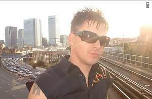Adam White все песни в mp3
