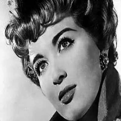 Marion Ryan