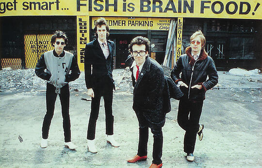 Elvis Costello & The Attractions все песни в mp3