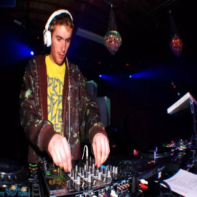 Dirt Monkey все песни в mp3