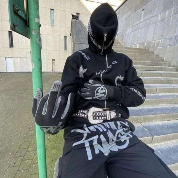 Альбом 1 7 7 исполнителя adries, CYDIA