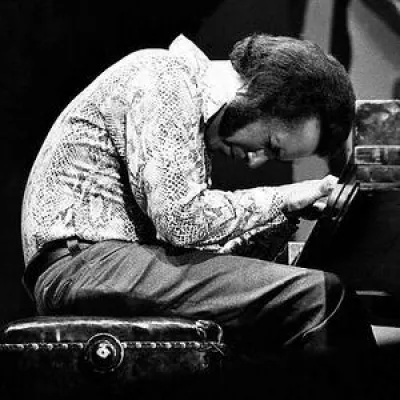 Hampton Hawes все песни в mp3