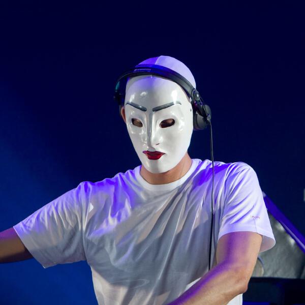 Mr White