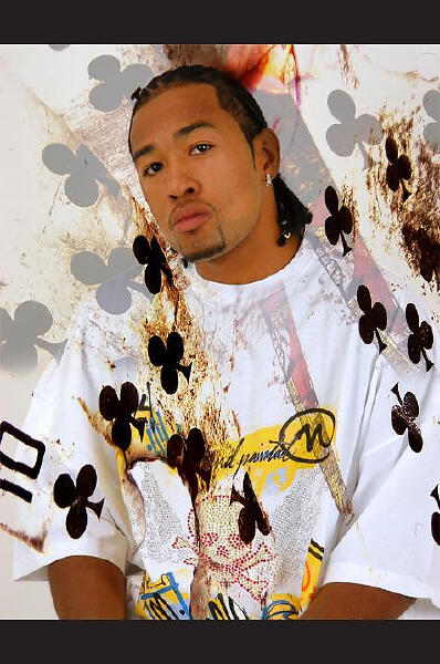 Dee 1