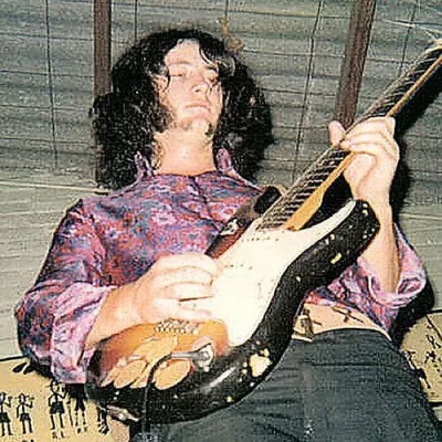Dennis James