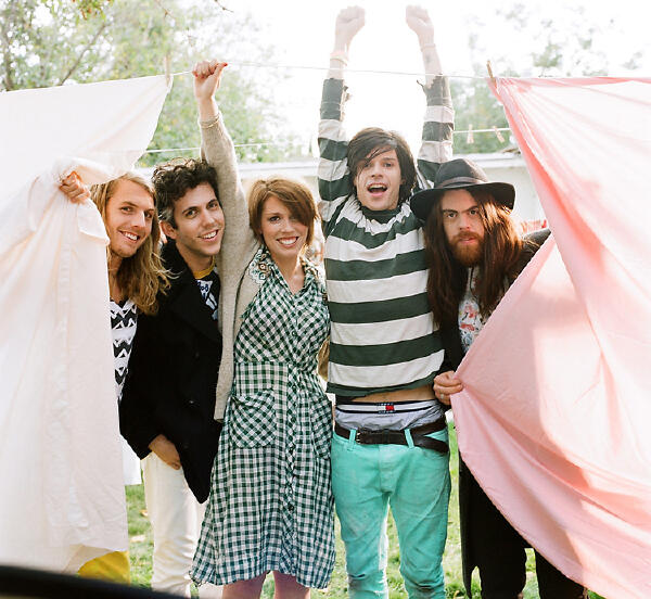 Grouplove
