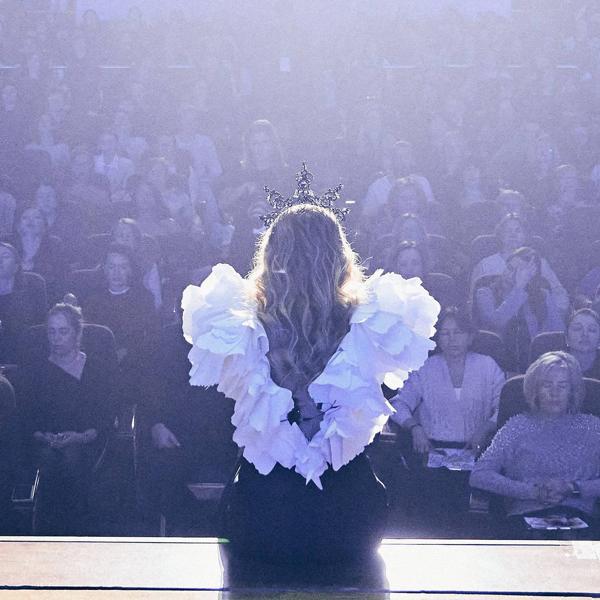 Альбом A-TERRA GOLD исполнителя Алексей Романоф, Анастасия А.