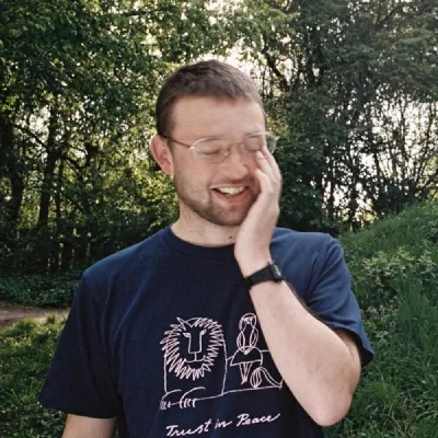 Tom VR все песни в mp3