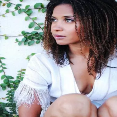Tracie Thoms