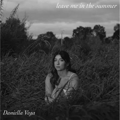 Daniella Vega все песни в mp3