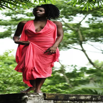 Jah9
