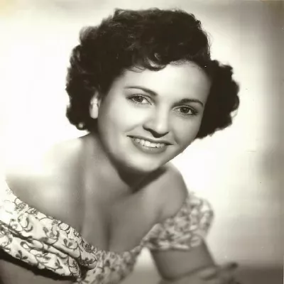 Betty Wand