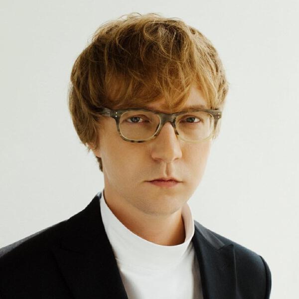 Дмитрий Емельянов