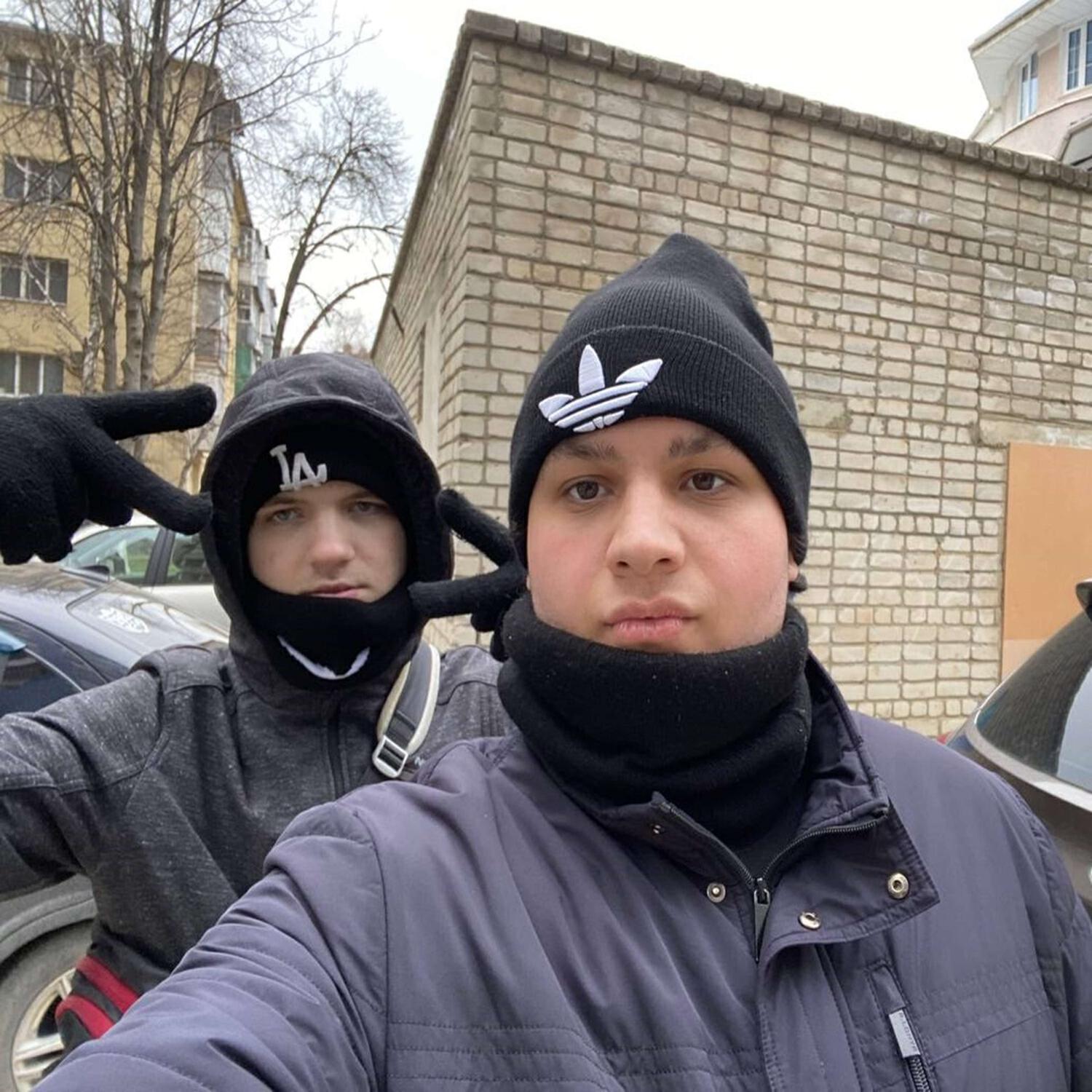 Альбом alexholot, но не алексей исполнителя AgentNeo