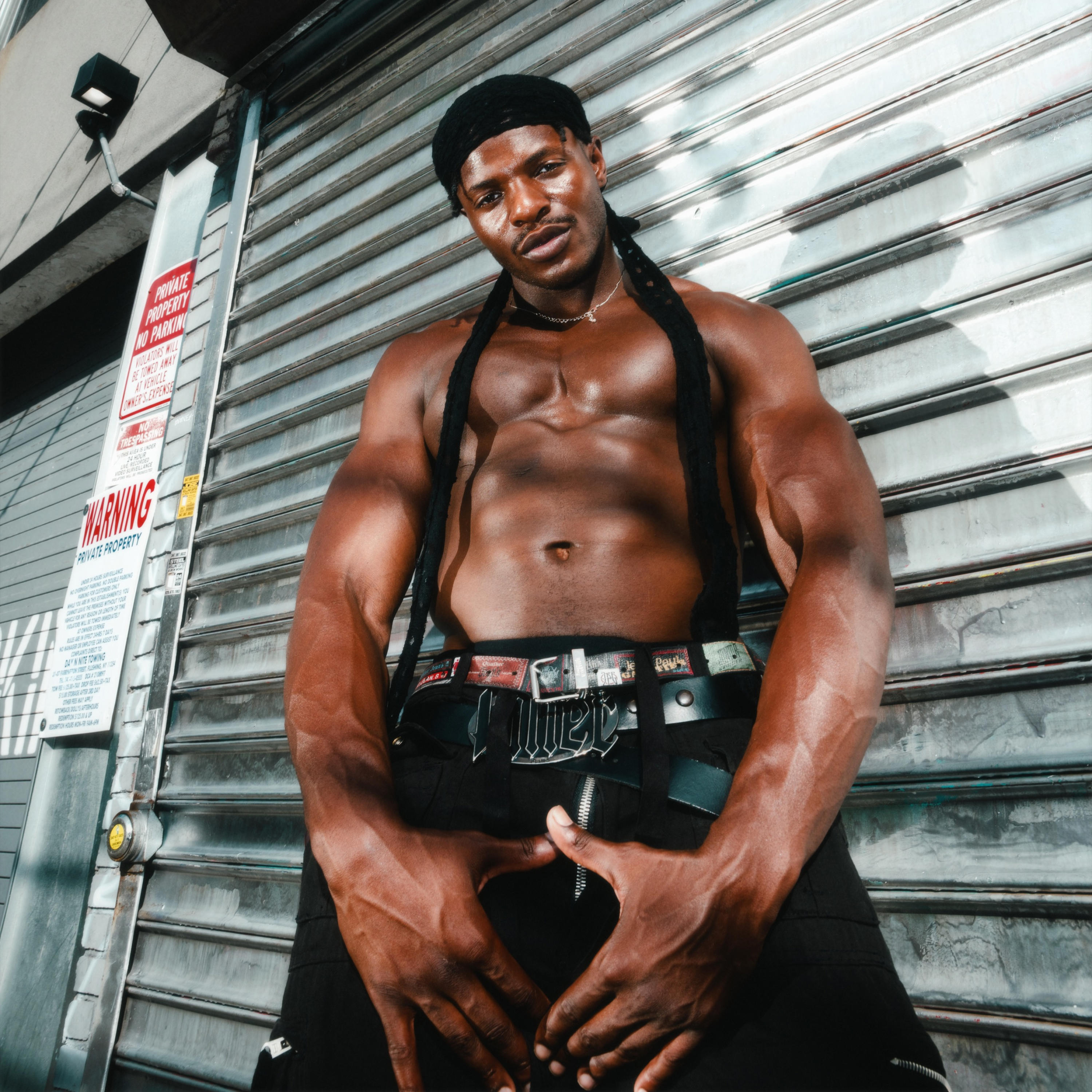 FI DI GYAL DEM!