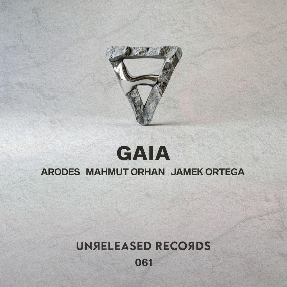 arodes, Mahmut Orhan, Jamek Ortega - Gaia - Extended Mix