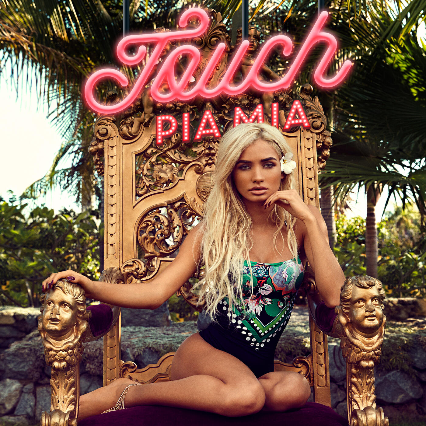 Альбом Touch исполнителя Pia Mia
