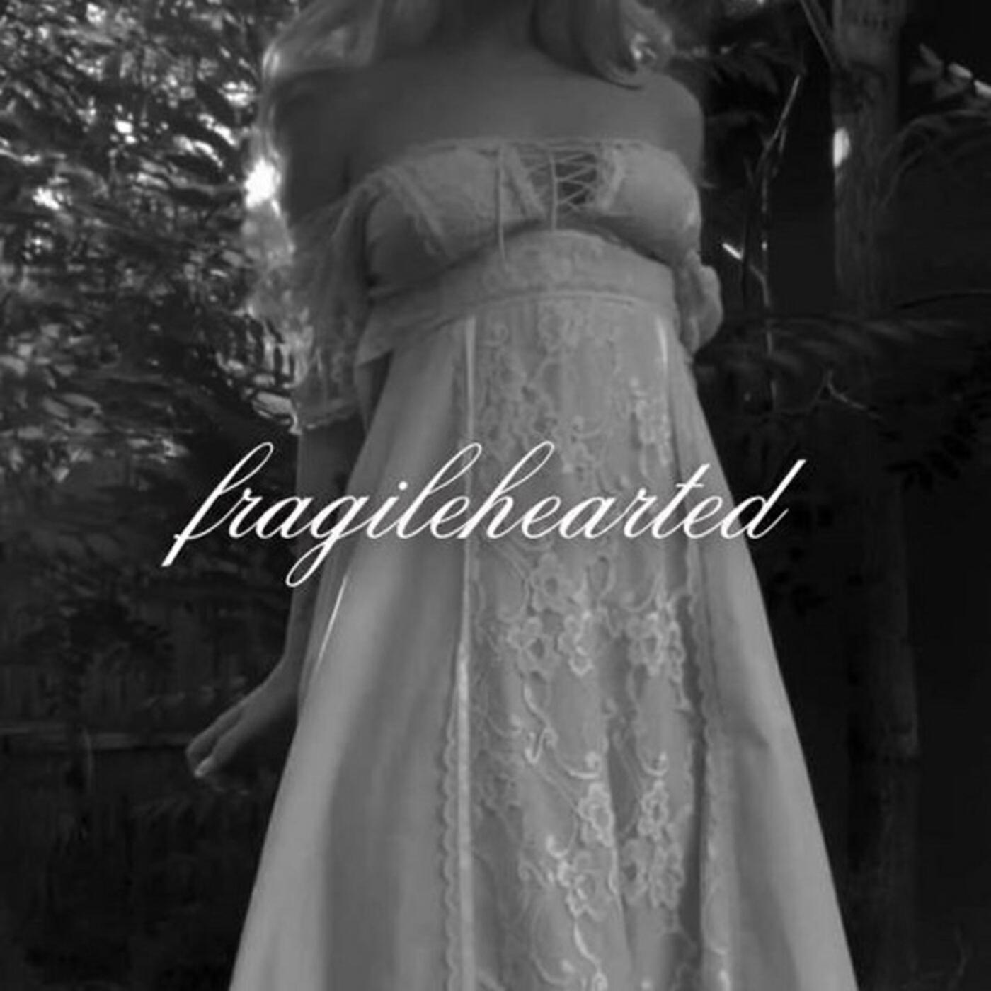Альбом Rosewater исполнителя Sophie Woodhouse