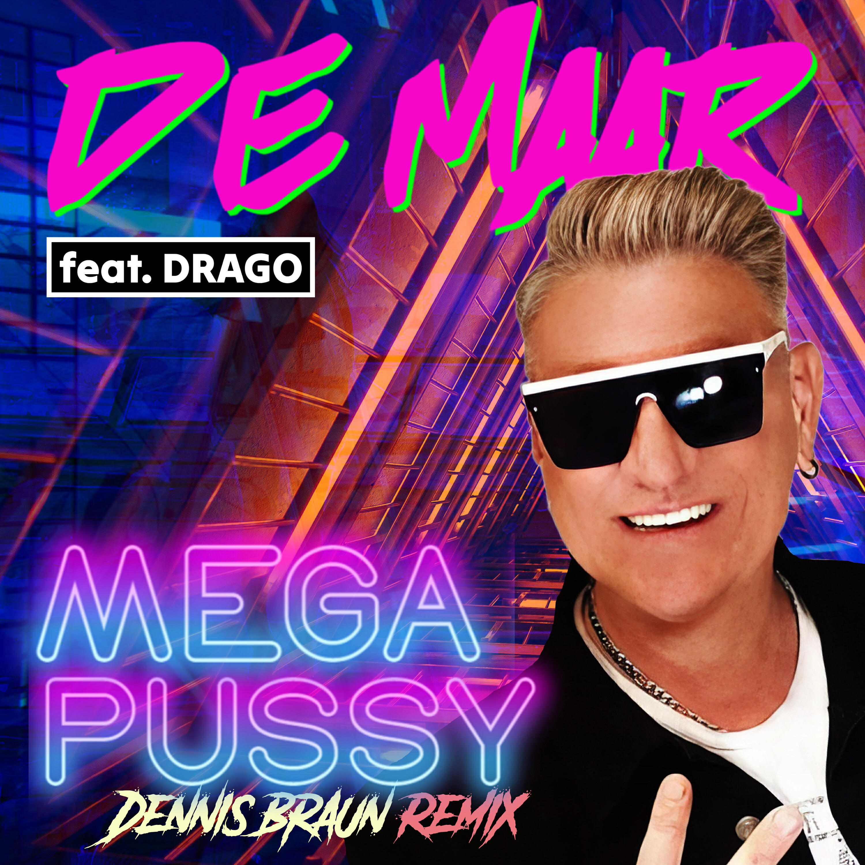 Mega Pussy