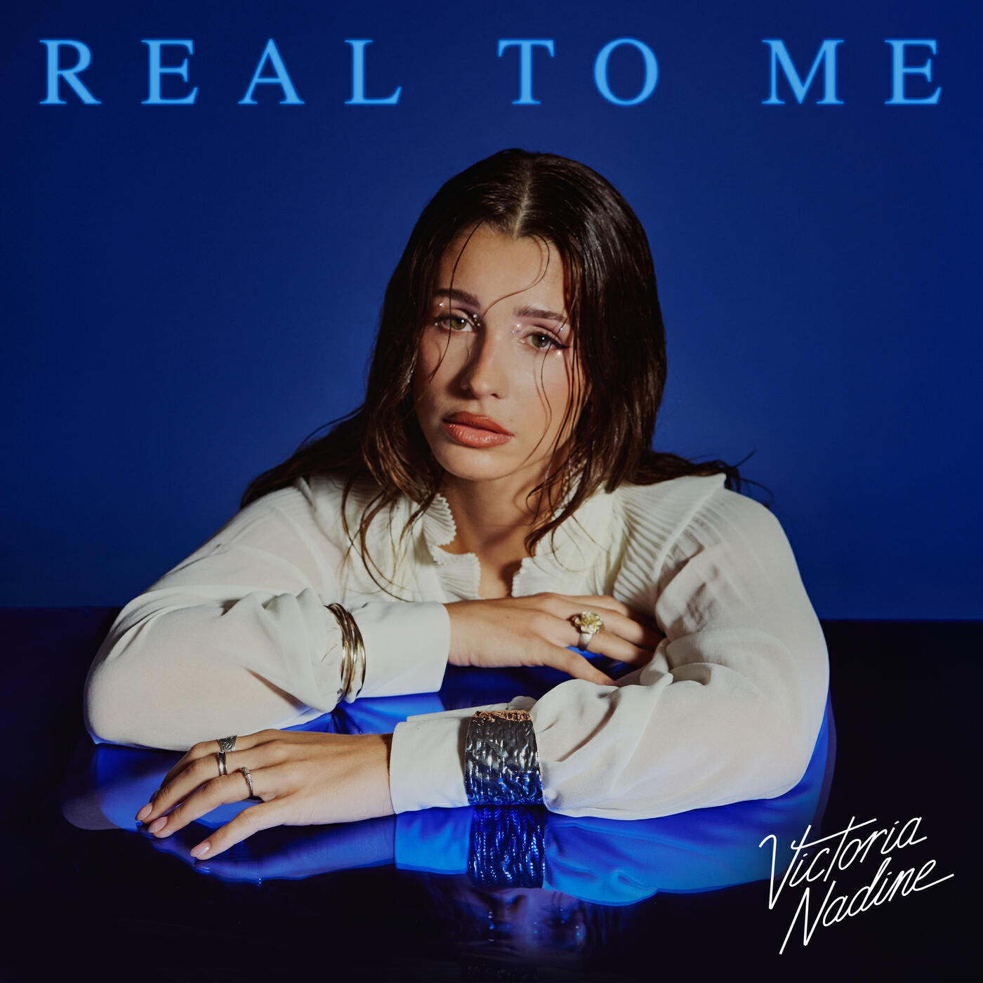 Альбом Real To Me исполнителя Victoria Nadine