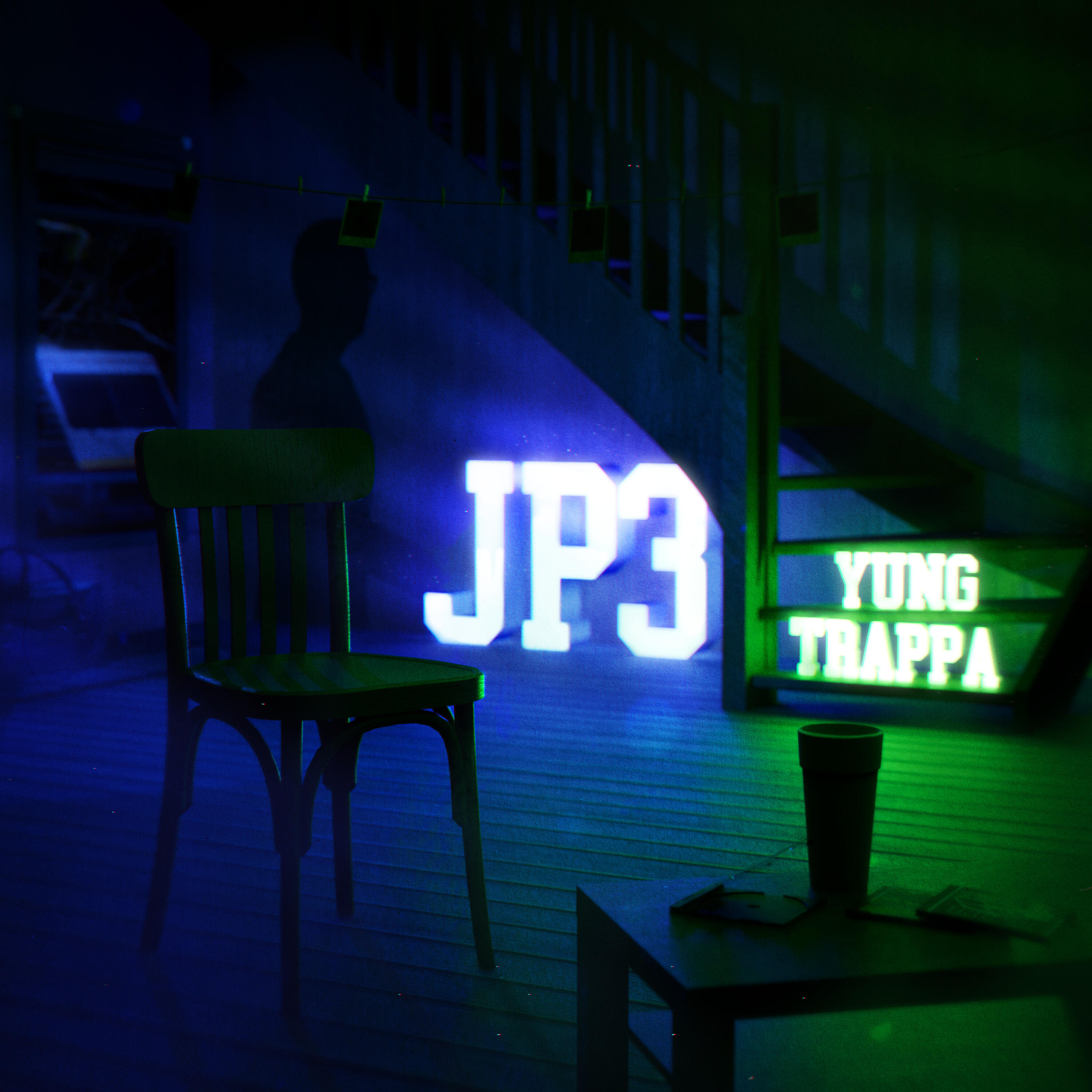 JP3