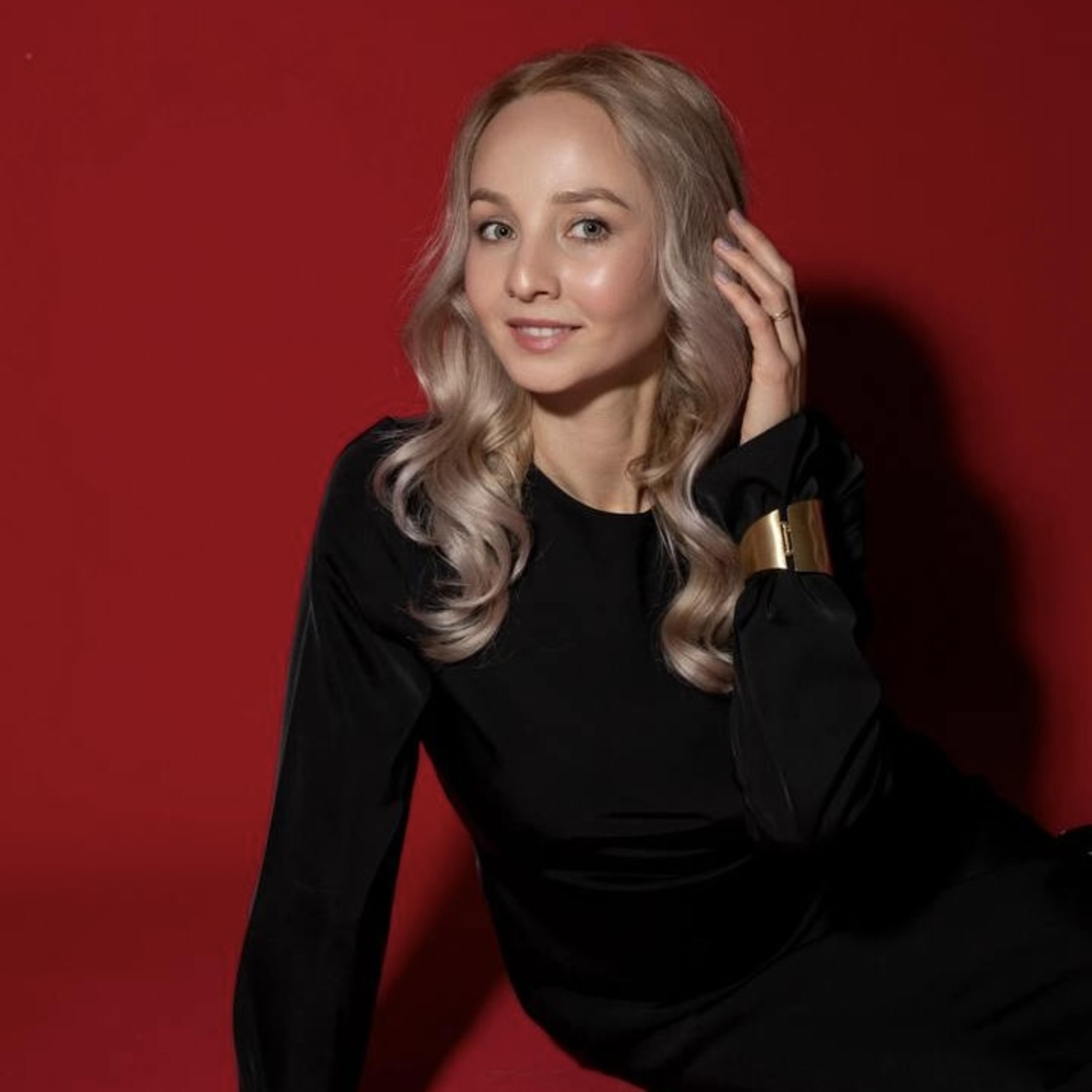 Альбом Люби себя исполнителя Mariana